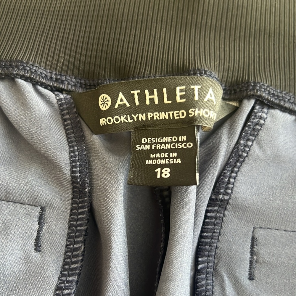 Athleta Brooklyn Printed Short Womens Size 18 NWT - Picture 5 of 8